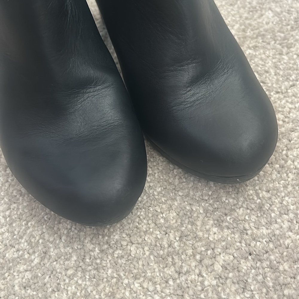 Madewell Black Leather Stacked Heel Bootie Sz 7 - Picture 2 of 10